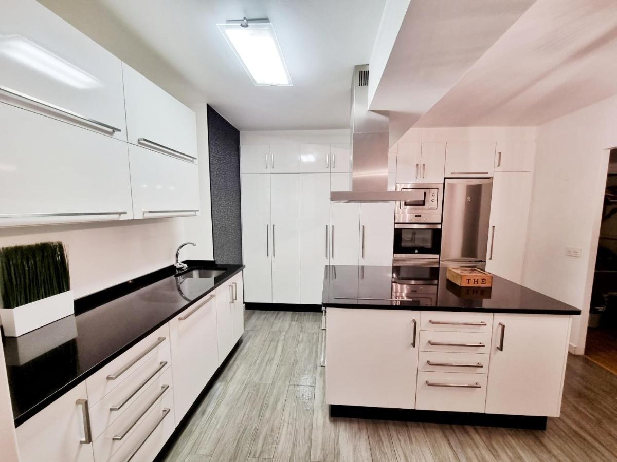 El Piso De Maria Apartment Виго Екстериор снимка